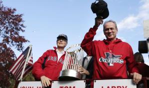 Falleci&oacute; Larry Lucchino, vital en auge de estadios retro y resurgir de Medias Rojas