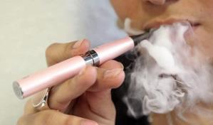 Fumar cigarrillos electrónicos eleva el riesgo de insuficiencia cardíaca, según un estudio