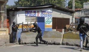Describen como caos total situación en Puerto Príncipe por violencia de bandas armadas