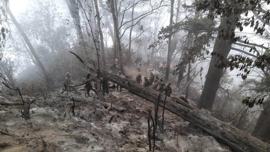 Los incendios consumen más de 6,400 hectáreas de bosque en Guatemala