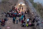 Procesan a migrantes por amotinarse en la frontera y cruzar a EEUU