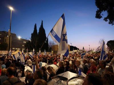Piden renuncia de primer ministro Netanyahu por guerra en Gaza