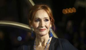 Policía exonera a JK Rowling por tuits contra la ley de tolerancia de Escocia