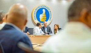 Presidente coordina con su partido el trabajo electoral del domingo
