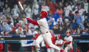 Harper pega 3 jonrones, incluido grand slam; Filis doblegan a Rojos