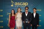 Carlos Vives recibió el ASCAP Founders Award por su trayectoria