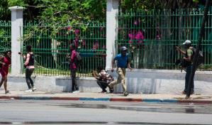 Bandas armadas asaltan la Biblioteca Nacional de Hait&iacute;