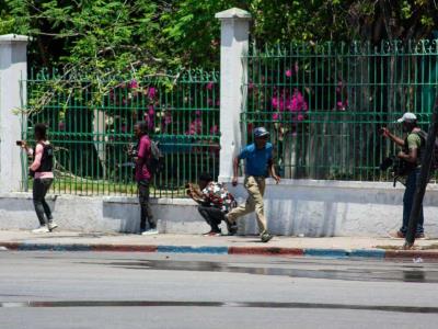 Crisis en Haití: bandas armadas asaltan Biblioteca Nacional