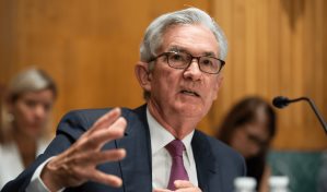 Powell confirma pr&oacute;ximas bajadas de tipos no relacionadas con cuestiones pol&iacute;ticas