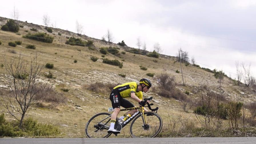 Vingegaard, junto a otros ciclistas, hospitalizado tras sufrir caída en la Vuelta al País Vasco