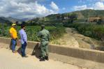Apresan a tres hombres acusados de extraer material del río Tireo