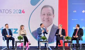 Abel Martínez le narra al empresariado el día a día de los trabajadores dominicanos