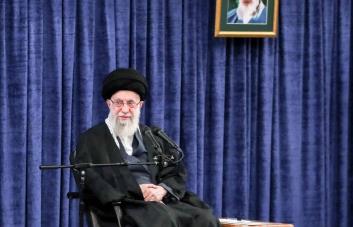El Líder Supremo iraní amenaza a Israel tras el ataque a su consulado en Siria