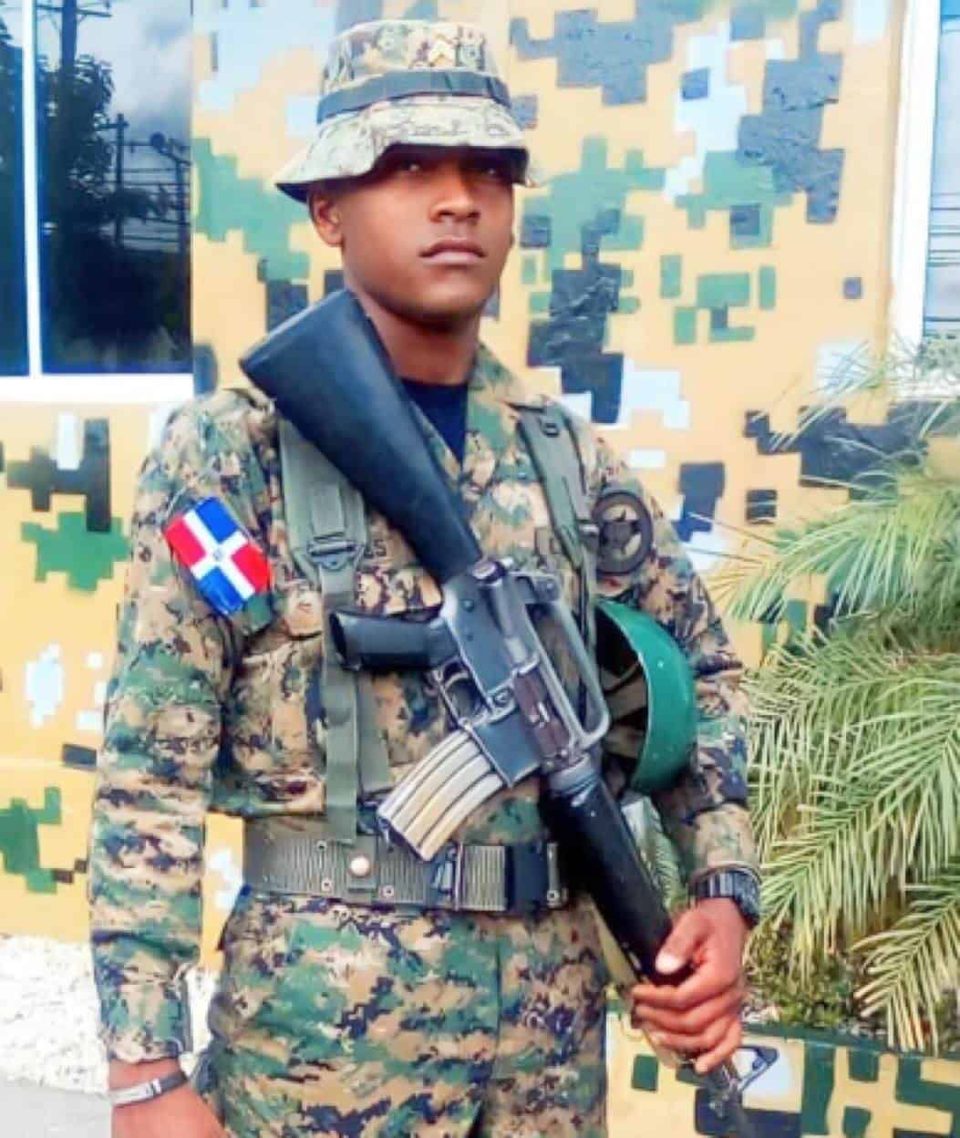Ramón Mercedes Mora Flores, miembro del Ejército de la República Dominicana (ERD). <br>