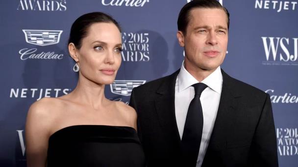 Angelina Jolie acusa a Brad Pitt en una demanda de maltratarla físicamente