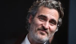 Joaquin Phoenix y otros judíos de Hollywood apoyan a Glazer por su discurso en los Óscar