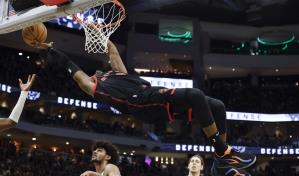 Raptors cortan racha de 15 derrotas; se imponen a decaídos Bucks