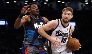 Sabonis firma doble-doble por 61 juegos consecutivos y los Kings vencen 107-77 a los Nets