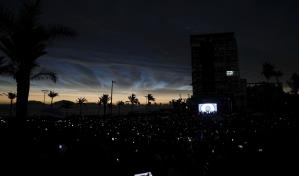 Con millones de espectadores termina el eclipse solar total en Norteamérica