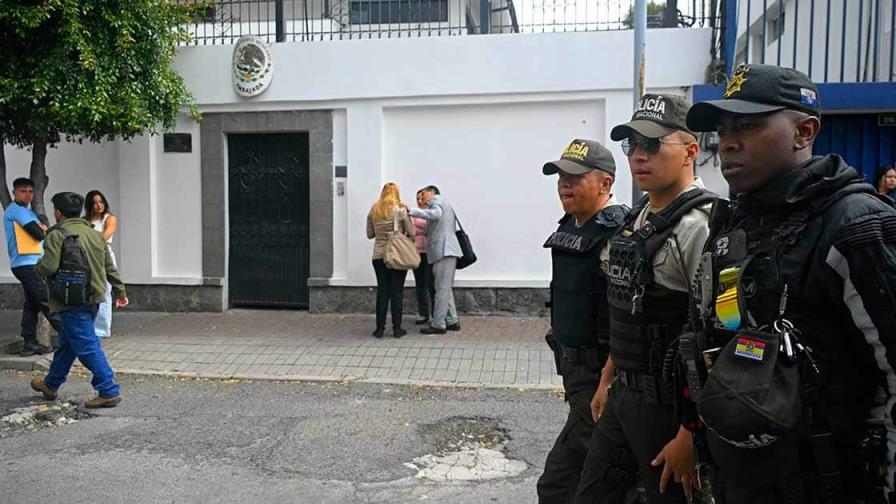 Ecuador, abierto a restablecer relaciones con México tras asalto policial en embajada