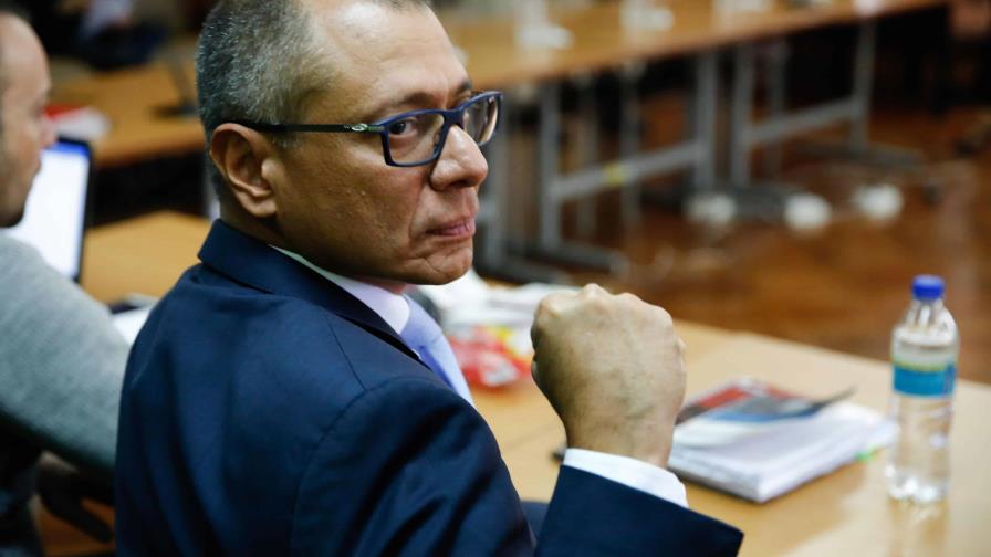 Exvicepresidente Jorge Glas recibe alta médica y retorna a prisión en Ecuador