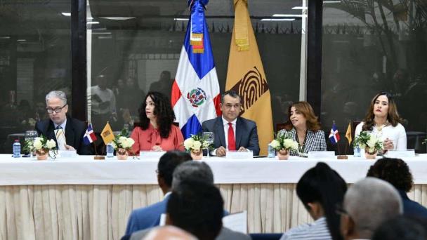 JCE capacita a candidatos para motivarlos a ser transparentes en el reporte de gastos de campaña