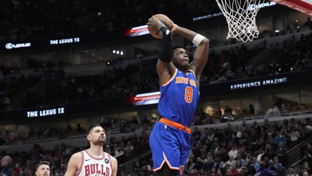 Jalen Brunson firma su 2do duelo seguido de al menos 40 puntos en victoria de Knicks ante Bulls