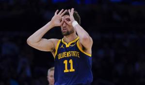 Thompson y Curry guían a Warriors a victoria sobre Lakers, 134-120