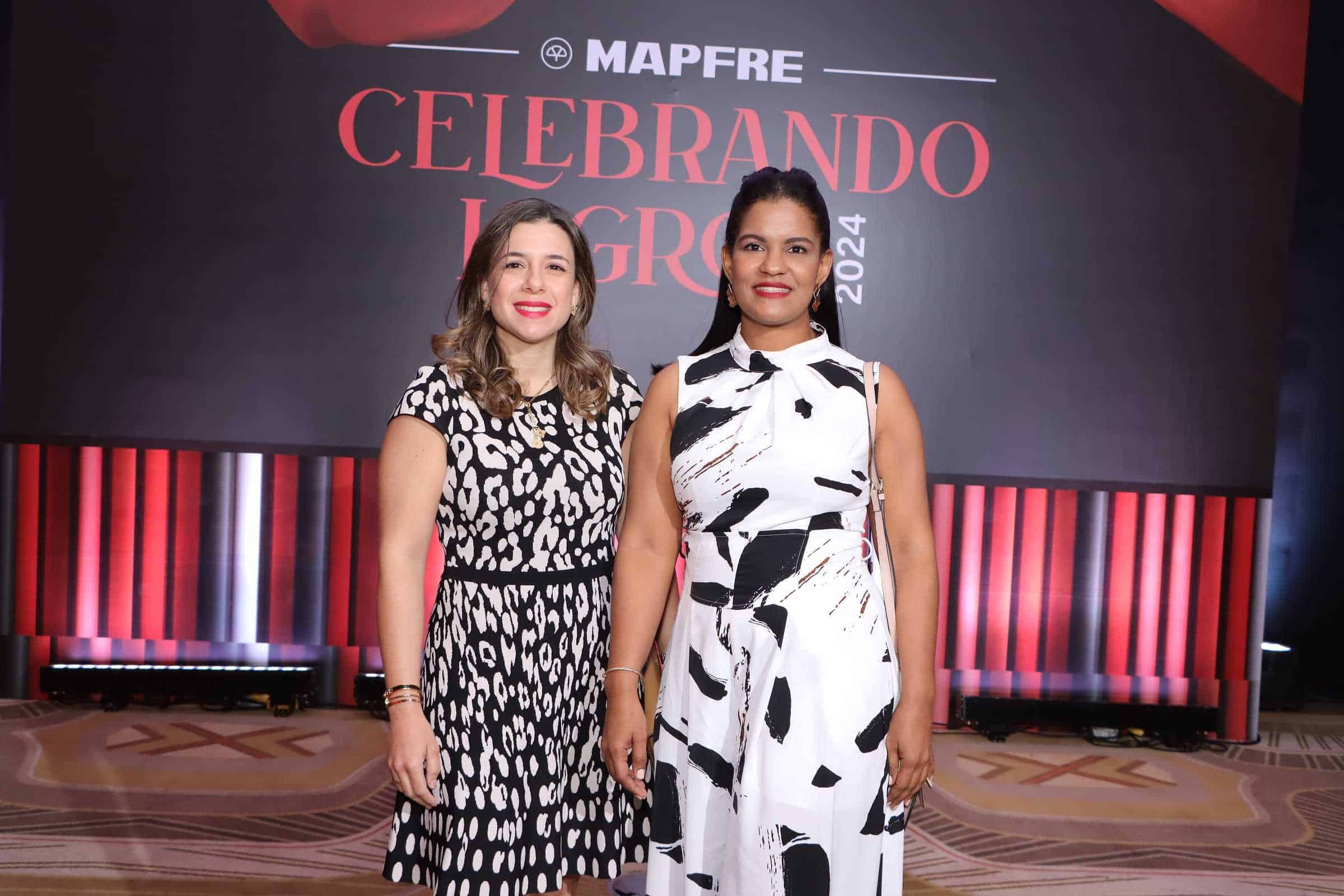 Luz Rodríguez y Carmen Arranz.
