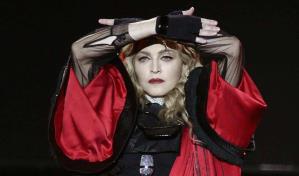 Madonna rinde emocionado tributo a las víctimas de tiroteo en discoteca LGBT de Florida