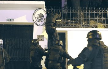 La OEA debate resolución que condena irrupción en embajada mexicana en Quito