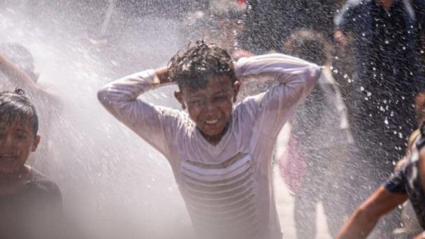 Más de 240 millones de niños se encuentran en riesgo por olas de calor en Asia Oriental