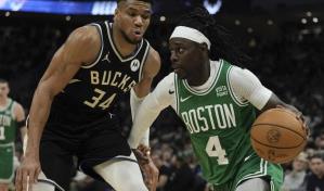 Holiday accede a extensión de contrato con Celtics, por 4 años y 135 millones