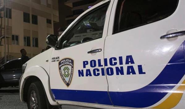 Polic&iacute;as ultiman a un hombre en Hato Mayor