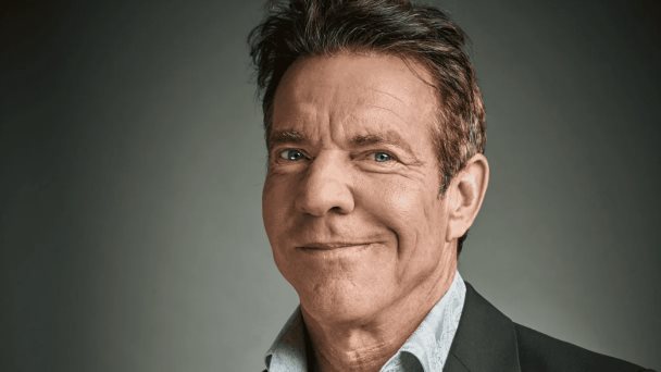 Dennis Quaid habla sobre la segregación de los latinos en EE.UU. en The Long Game
