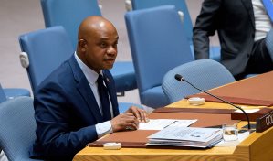 El canciller colombiano reitera en EE.UU. su oposición a las sanciones a Venezuela
