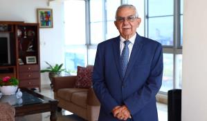 Arismendi Díaz Santana: Hace 60 años que inició la privatización de la salud