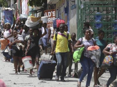 Crisis en Haití: Unas 95,000 personas dejaron Puerto Príncipe un mes
