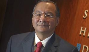 EE. UU. le quitará la ciudadanía a Manuel Rocha tras ser sentenciado por espiar para Cuba