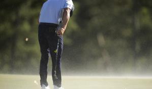 Scheffler, DeChambeau y Homa resisten para compartir la cima del Masters