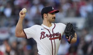 Strider de los Bravos queda fuera el resto de la temporada; se someter&aacute; a una cirug&iacute;a de codo