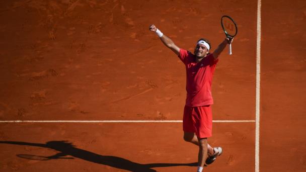 Tsitsipas supera a Sinner en semis y tendrá oportunidad de ganar su tercer título de Montecarlo