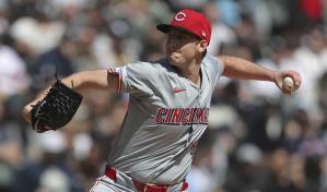 Lodolo brilla en su primera apertura y Rojos vencen a Medias Blancas