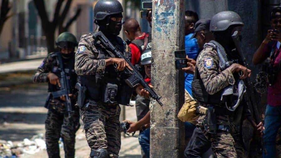 Policía de Haití garantiza seguridad para acto de juramentación del Consejo Presidencial