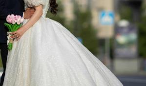 ¿Te divorciaste? Una fábrica china destruye las fotos de tu boda