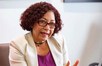 María Teresa Cabrera: “Lo que ocurre ahora es que el Gobierno se traga al Estado”
