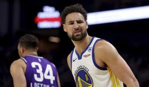 Sin Curry y Green, Warriors superan al Jazz y quedan en el 10mo puesto del Oeste