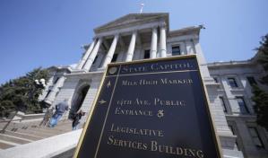 Cámara baja de Colorado aprueba proyecto de ley que prohíbe las armas semiautomáticas