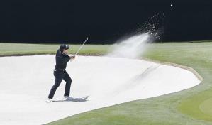 Hierros, maderas, guantes y bolsas entre los equipamientos que usan los golfistas