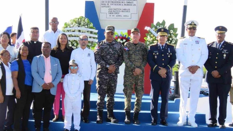 Instituciones conmemoran el 180 aniversario de la Batalla Naval de Tortuguero en Azua